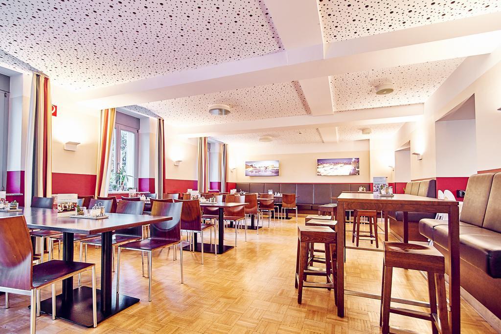 Djh-Gastehaus Bermuda3Eck Hotel Bochum Ngoại thất bức ảnh